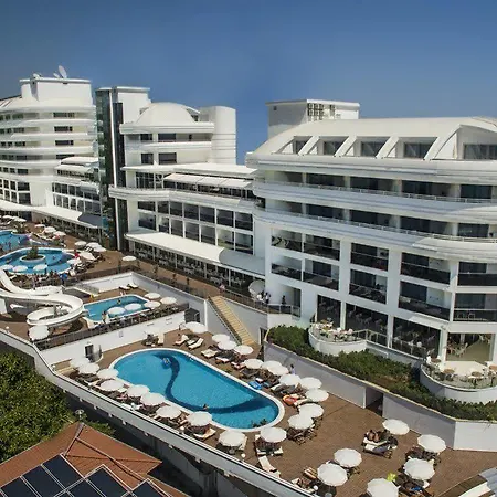 Laguna Alya Resort&spa Hotel